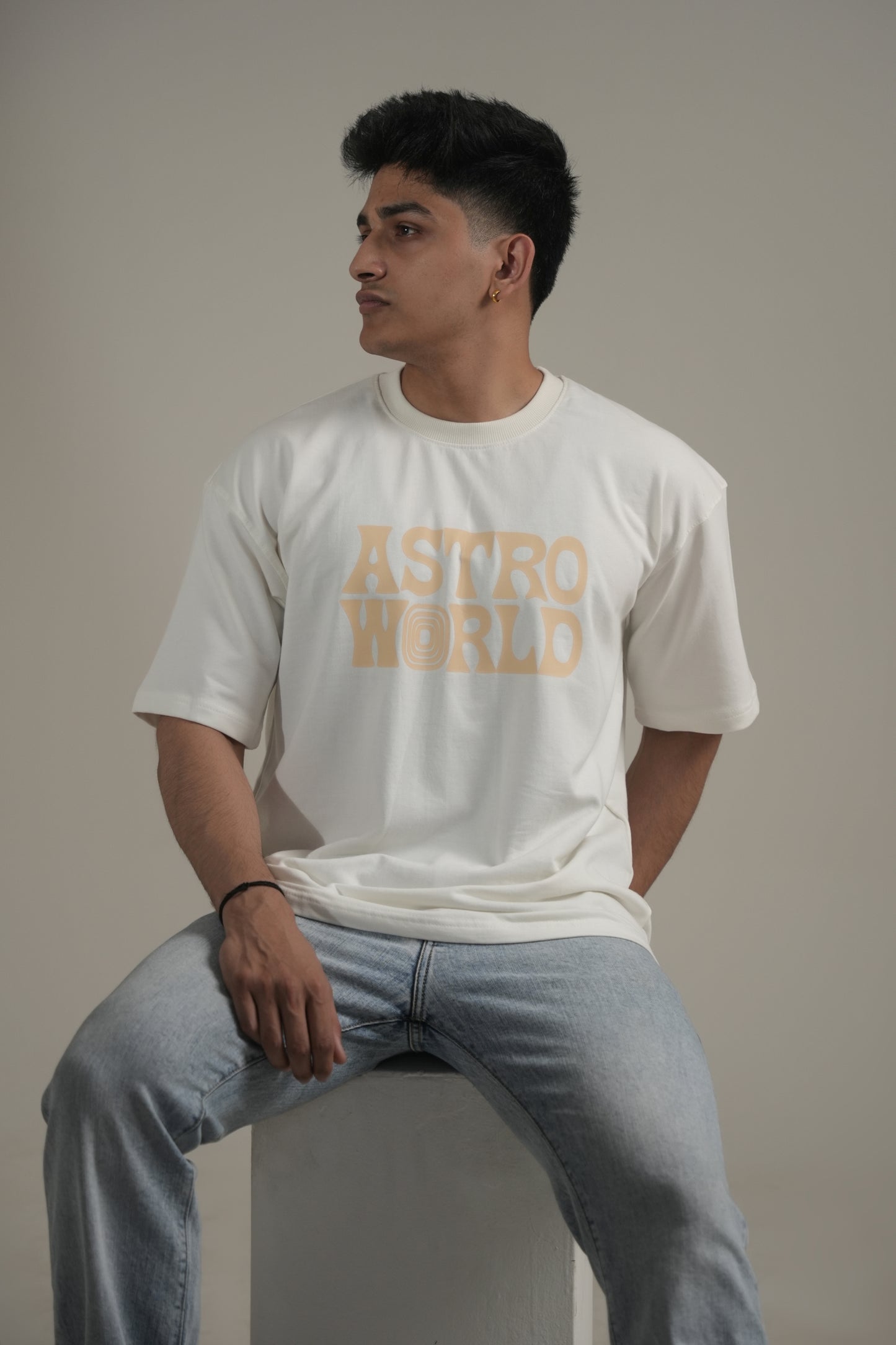 astro world TRAVIS SCOTT Unisex Oversized T-shirt